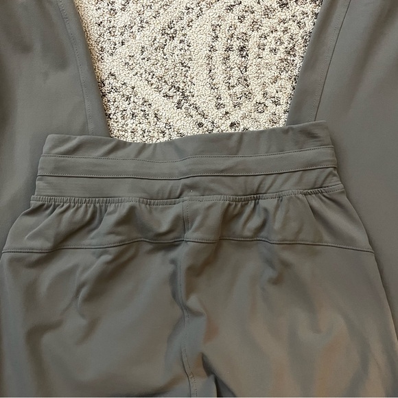 Zyia Active Nylon Joggers - Picture 10 of 10